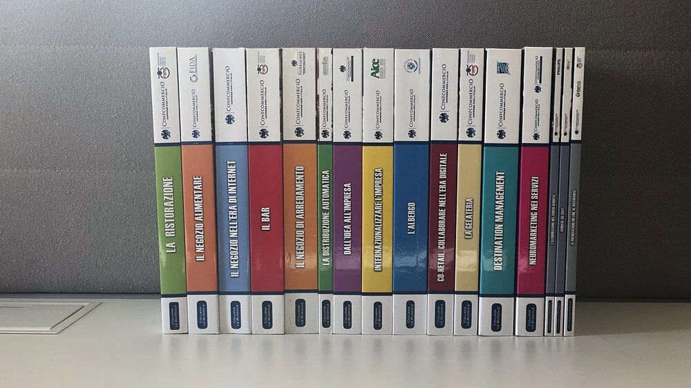 Collezione pubblicazioni collana "Le Bussole - Confcommercio"